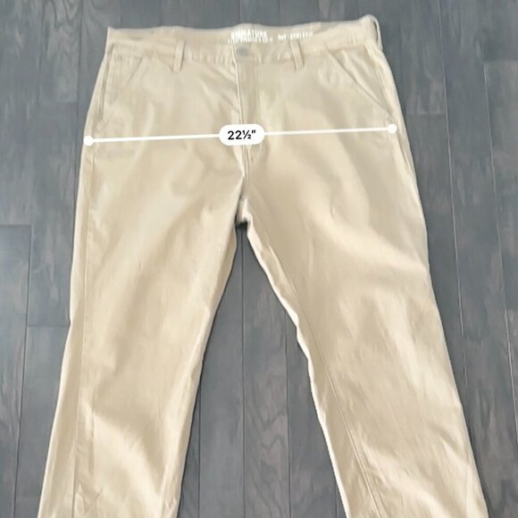 Levis Signature Men's Beige 40W x 30L Athletic Fit Chino Pants - Picture 12 of 16